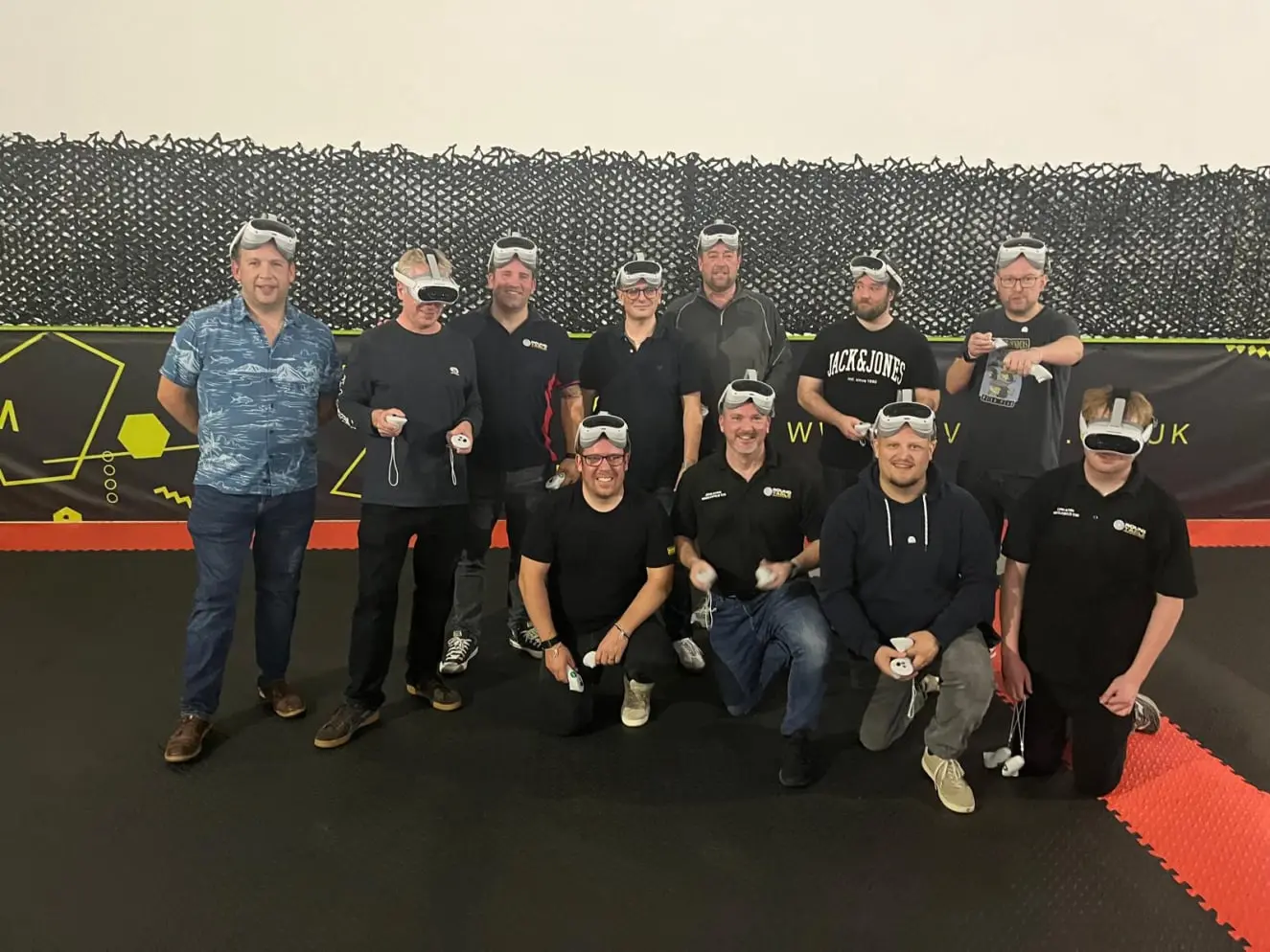 corporate-vr-virtual-reality-games-parties-cheshire